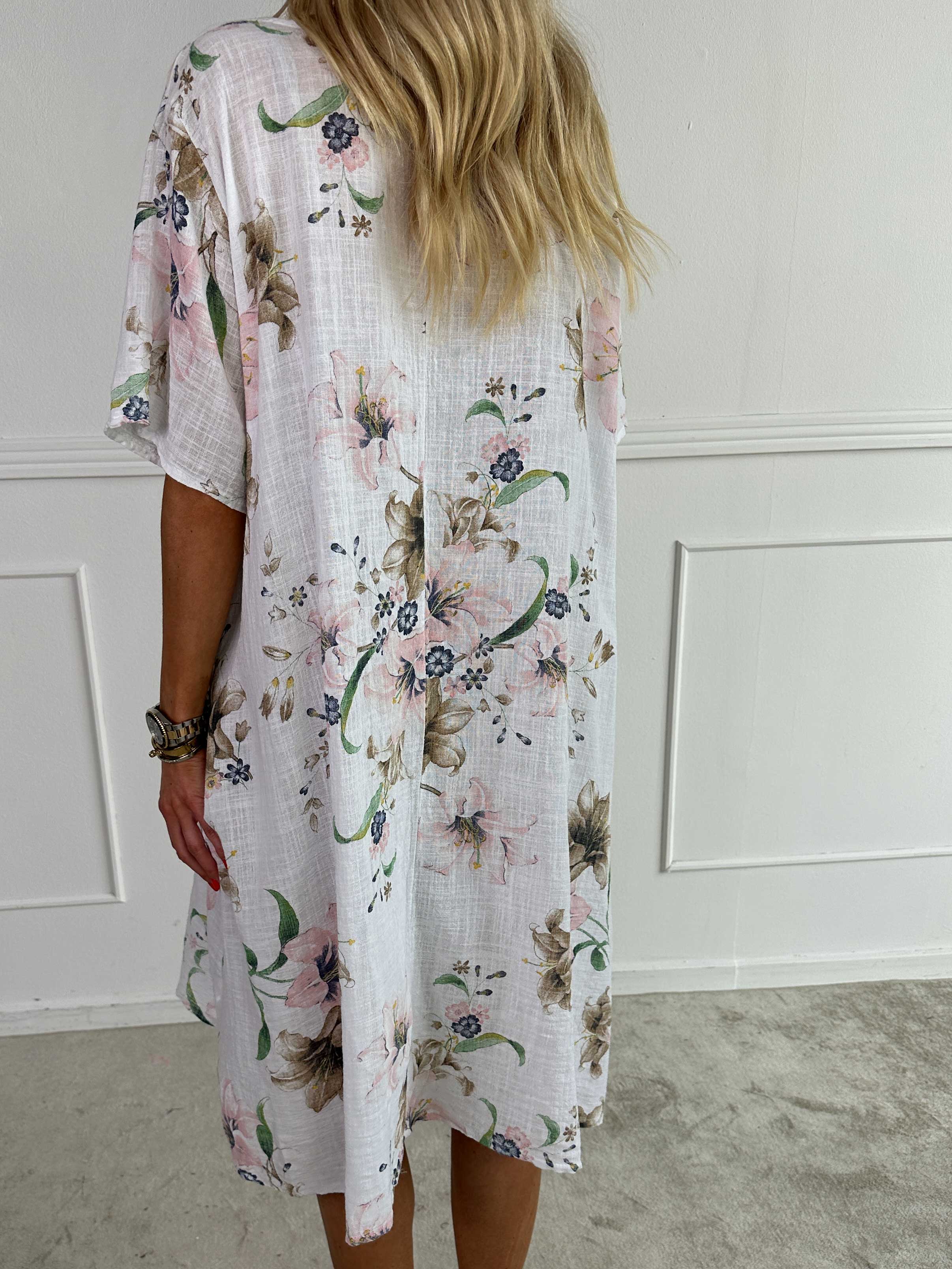 Gry - Bomuldskjole i hørlignende stof med blomsterprint